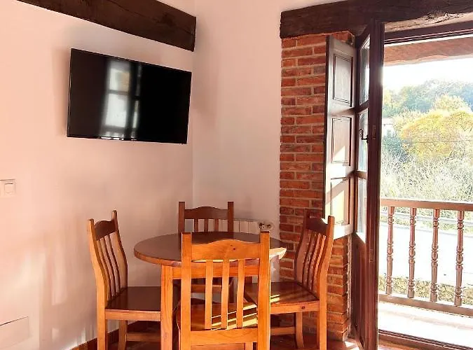 Camino Del Norte Pensjonat 4*